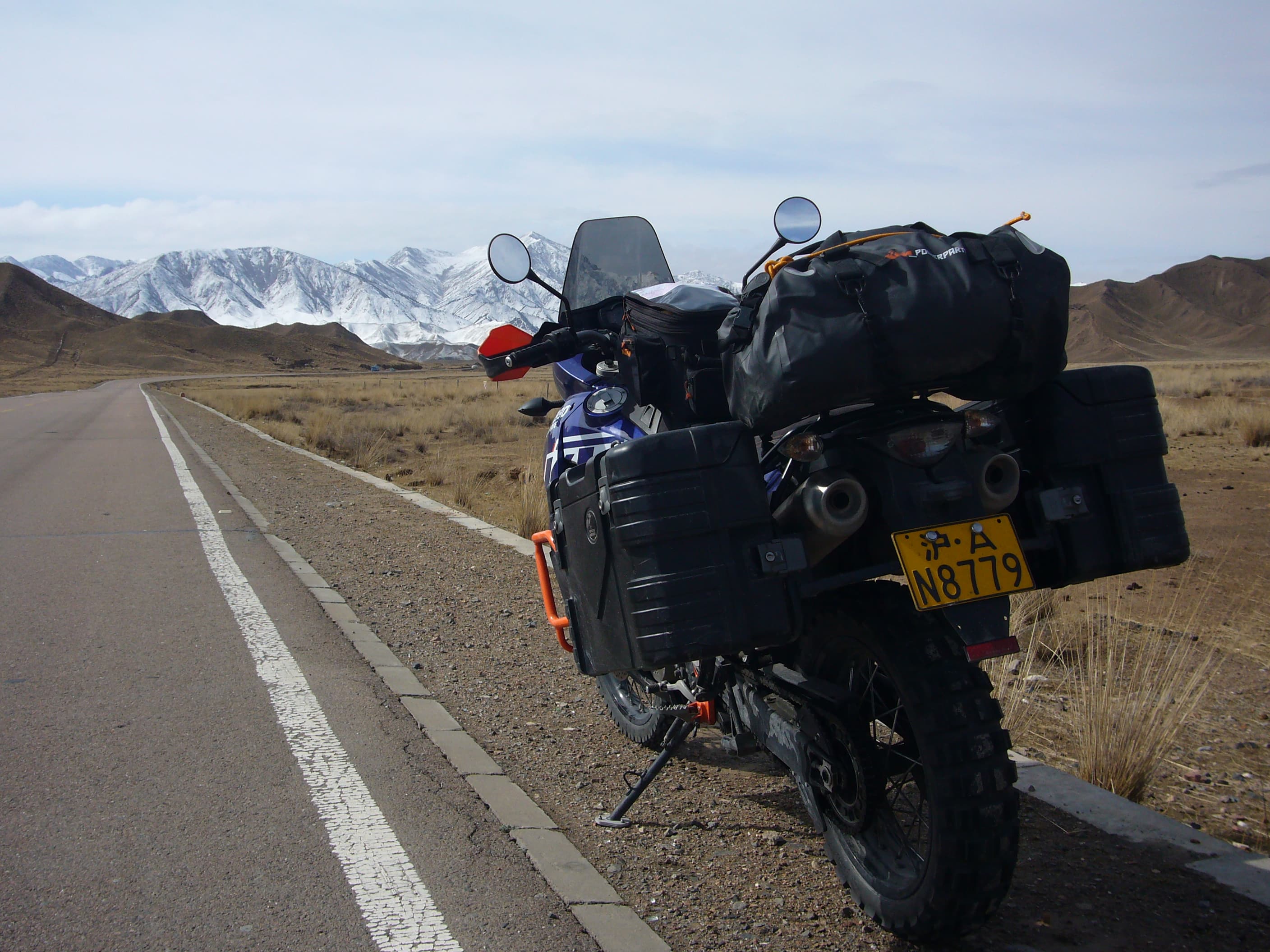 Motorcycle adventures on the Tibetan plateau – 2011 & 2012