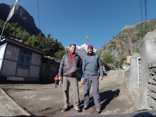 26 Oct – Trek day 1 – Koto to meta – 3200m